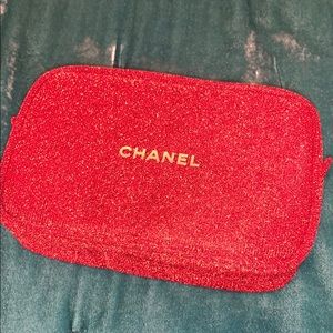 Chanel Cosmetic Bag CAN MAKE INTO CROSSBODY!!